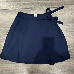 Aritzia Sunday Best Navy Blue Wrap Skirt Size 00